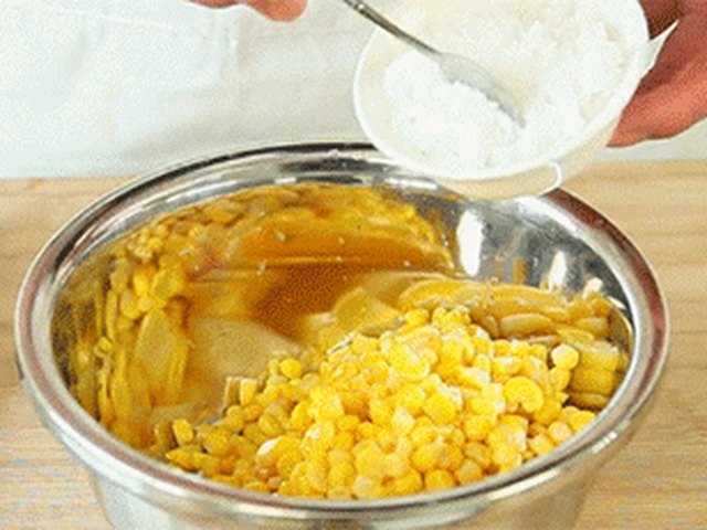 【玉米烙】步骤1制作图解