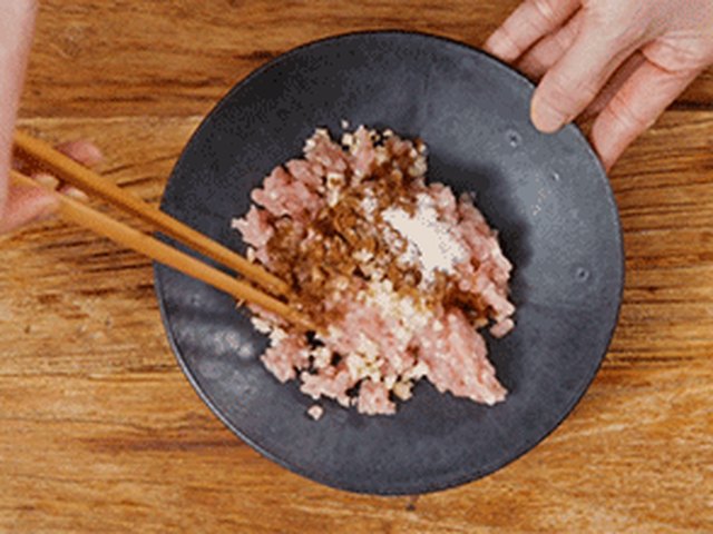 【客家酿豆腐】步骤2