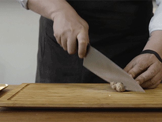 【姜汁焖番鸭】步骤4制作图解