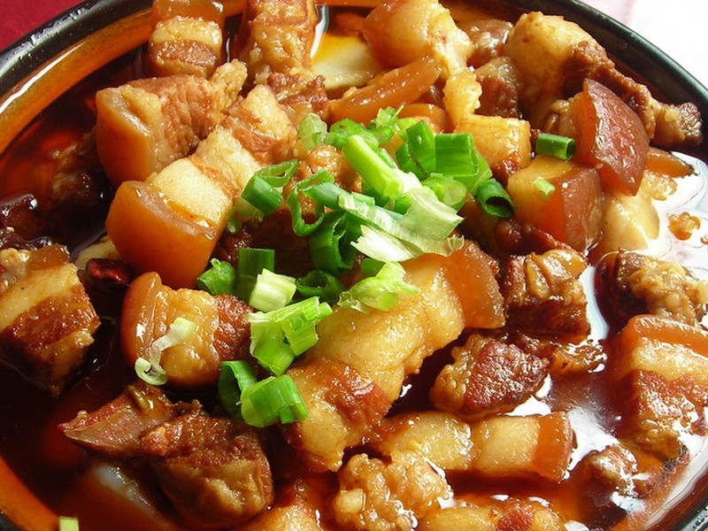 砂锅红烧肉