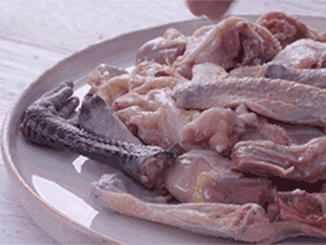 【荷叶鸡】步骤4