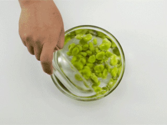 【葱油蚕豆】步骤1