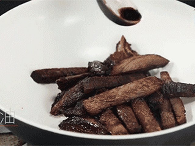 【香辣牛肉】步骤3