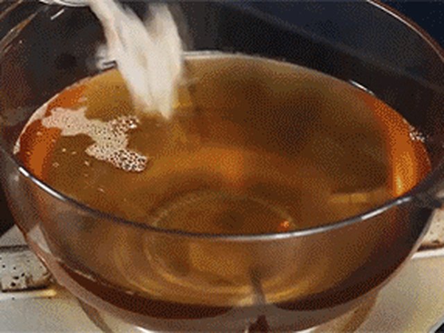 【干锅牛蛙】步骤4