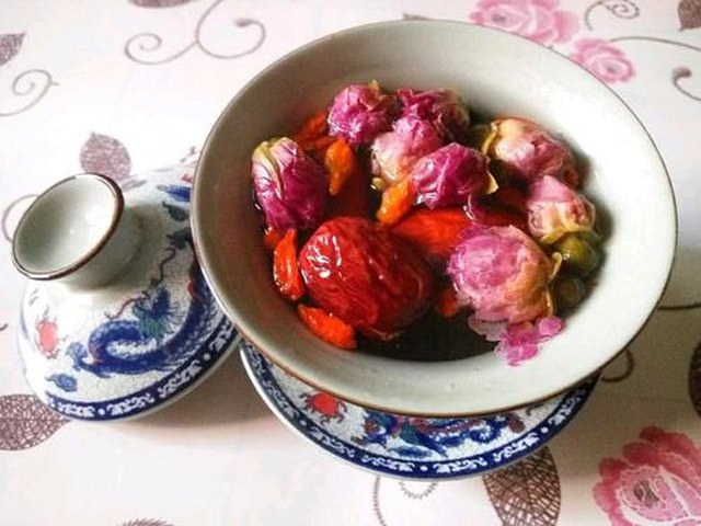 【红枣枸杞玫瑰花茶】步骤4