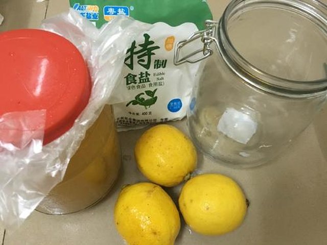 【蜂蜜柠檬茶】步骤1