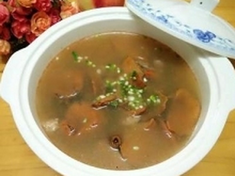 枞树菌瘦肉汤