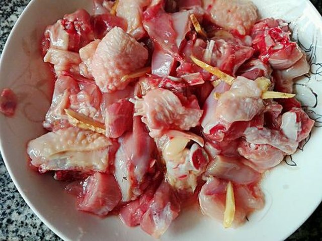 【南瓜冬菇鸡肉饭】步骤2