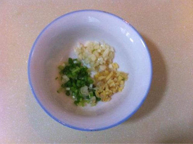 【三丁拌饭】步骤3