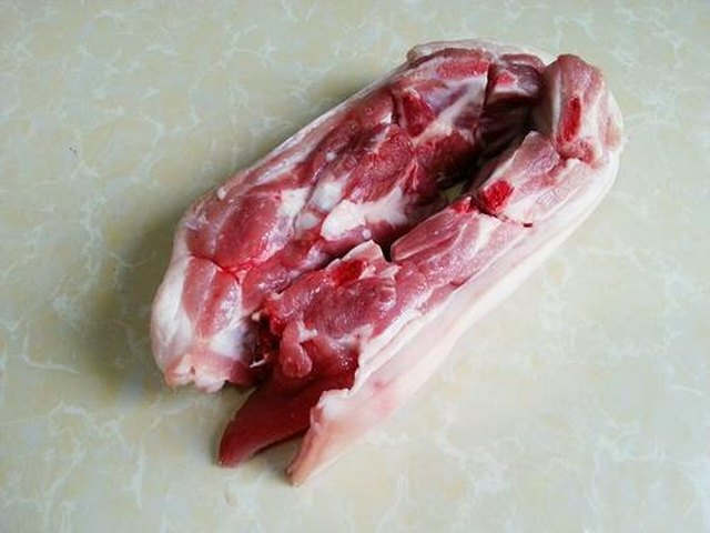【蒜泥卤肉】步骤1