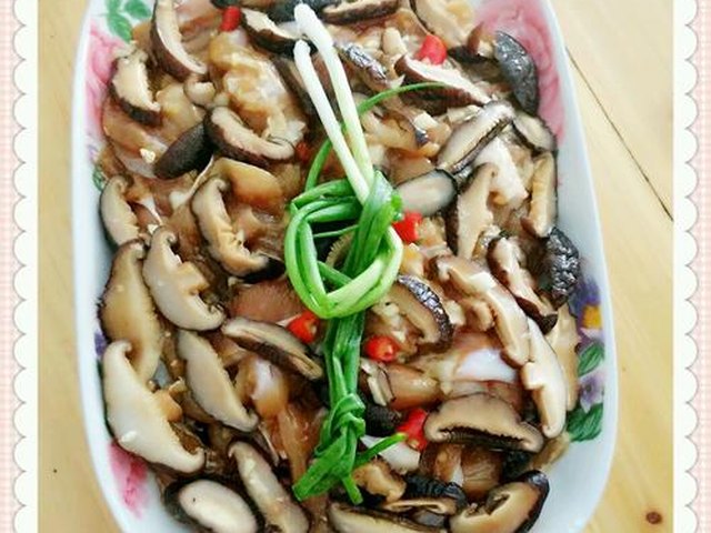 【香菇蒸鸡腿肉】步骤4
