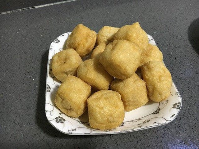 【酿豆腐（金玉满堂）】步骤1