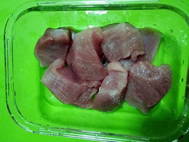 【瑶柱咸瘦肉米心粥】步骤1