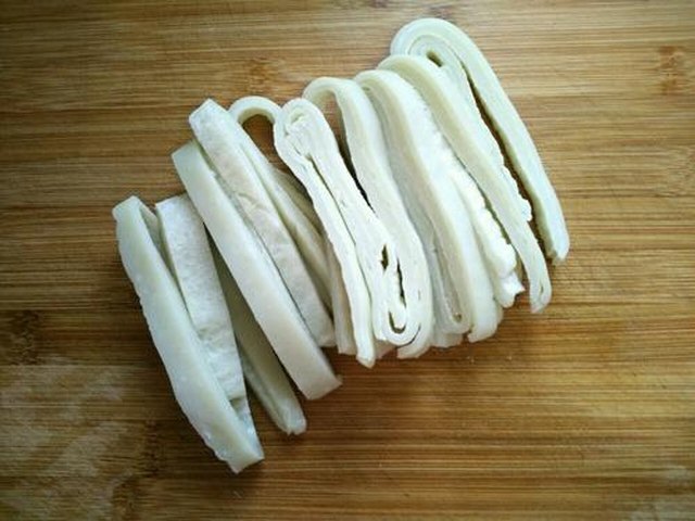 【腊肉煮豆丝】步骤3