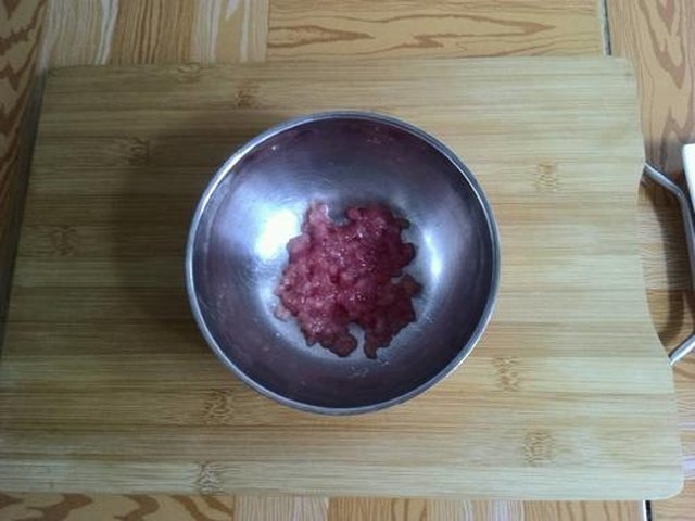 【皮蛋瘦肉粥】步骤3