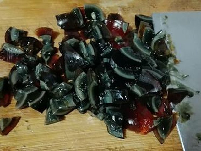 【皮蛋瘦肉粥】步骤4