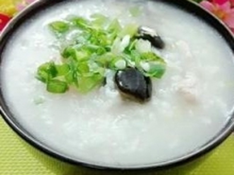 皮蛋瘦肉粥