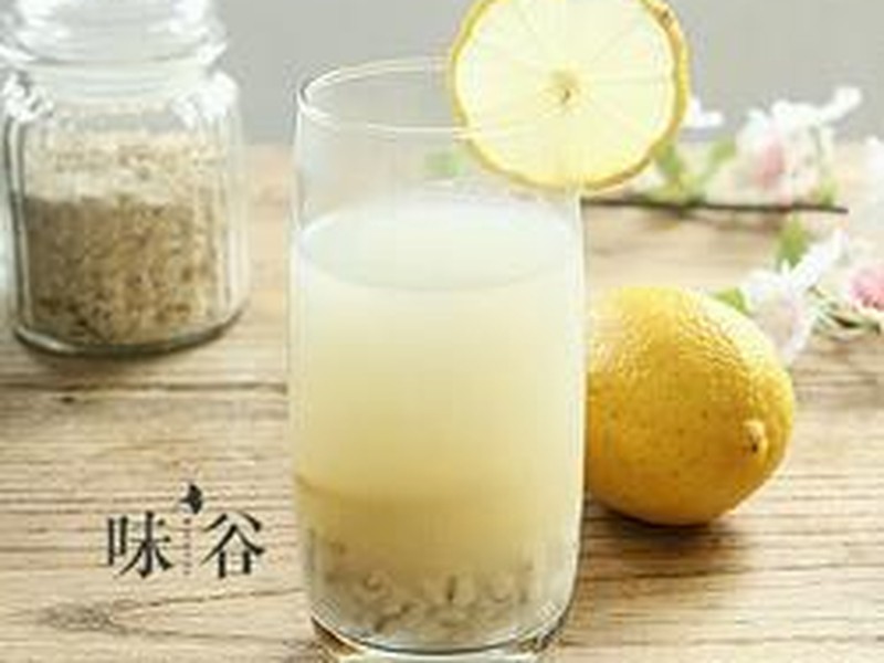柠檬薏米水