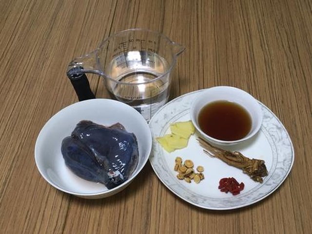 【山药乌鸡汤】步骤1