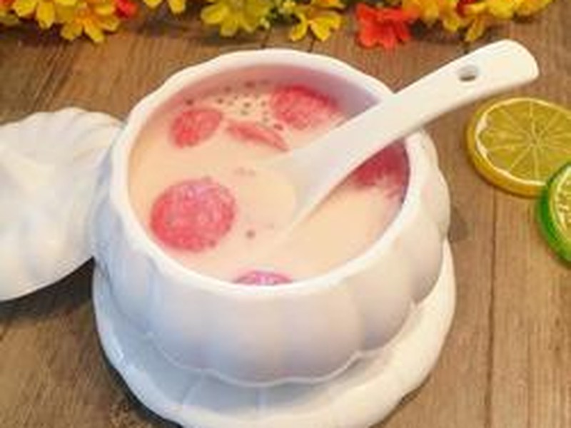 西瓜牛奶西米露