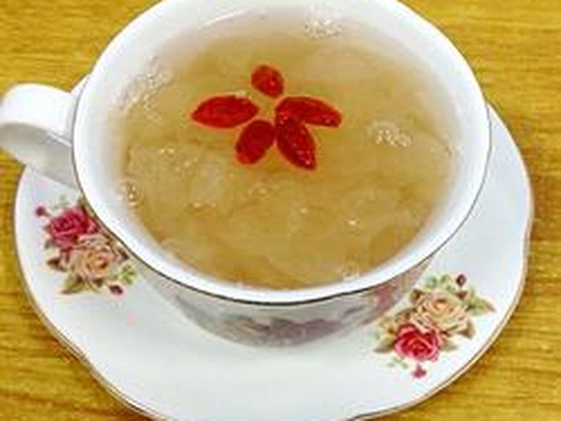 银耳雪梨汤