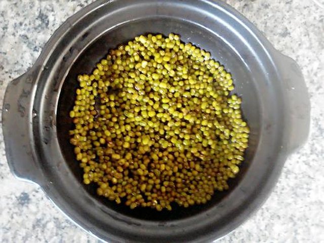 【绿豆茶】步骤4